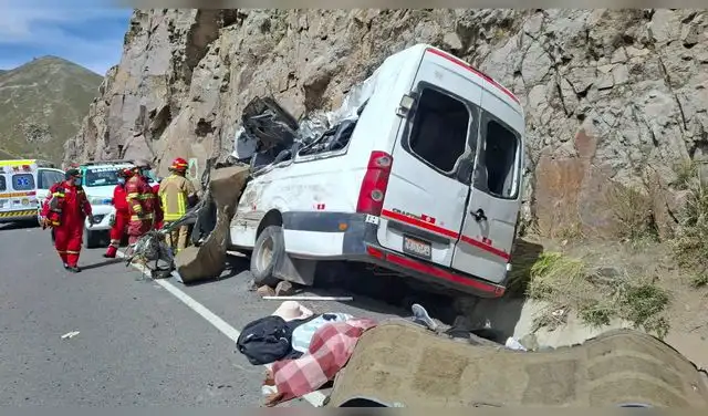 El accidente sucedió en una curva cerrada.