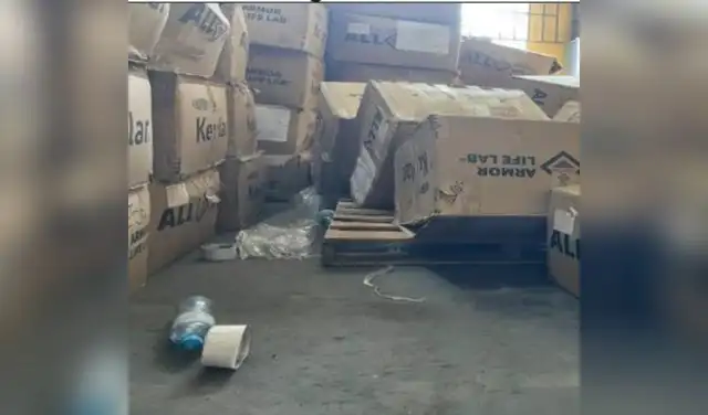 La Contraloría General, alertó que los chalecos antibalas están en un ambienta con malas condiciones y expuestas a la humedad y falta de seguridad por la unidad usuaria. Foto: La República  