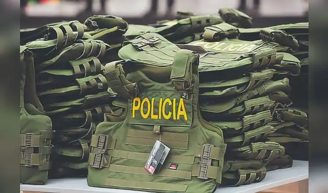 Distribuidos. Seguían amontoartículos. Desde hace casi dos meses estaban almacenados. Foto: La República Distribuidos. Seguían amontoartículos. Desde hace casi dos meses estaban almacenados. Foto: La República