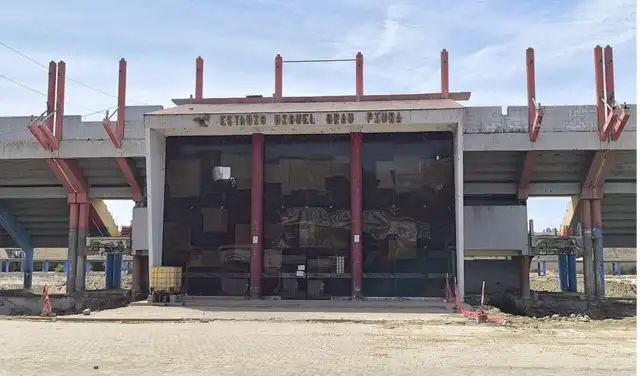 Estado actual del Estadio Miguel Grau de Piura.