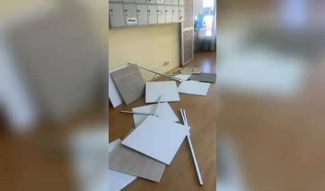 Caída parcial del techo en el Banco de la Nación de Ica