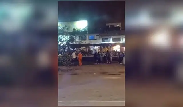 Bus terminó calcinado Bus terminó calcinado