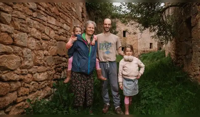 Los impulsores esperan atraer nuevas familias y visitantes a este pueblo, marcado por la falta de oportunidades, organizando actividades culturales para revitalizar la comunidad.