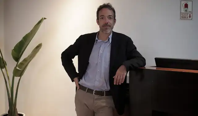 Flaviano Bianchini, fundador de Source International, investiga desde hace 18 años los impactos ambientales y sanitarios de la actividad minera en Cerro de Pasco. | Foto: Marco Cotrina / La República Flaviano Bianchini, fundador de Source International, investiga desde hace 18 años los impactos ambientales y sanitarios de la actividad minera en Cerro de Pasco. | Foto: Marco Cotrina / La República
