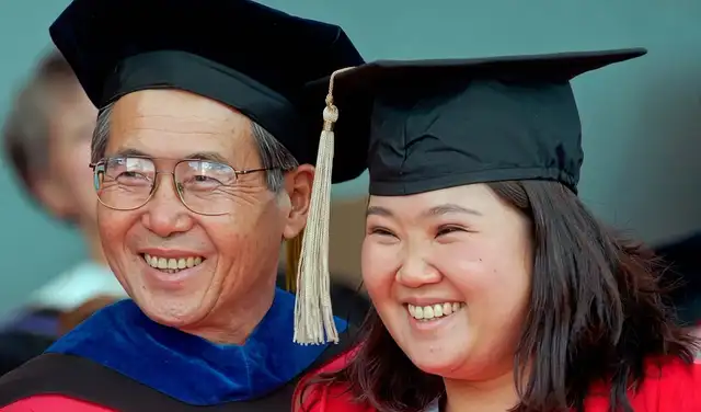 Complicidad. Fujimori intentó encubrir origen ilicito de la plata que le dio a su hija Keiko.