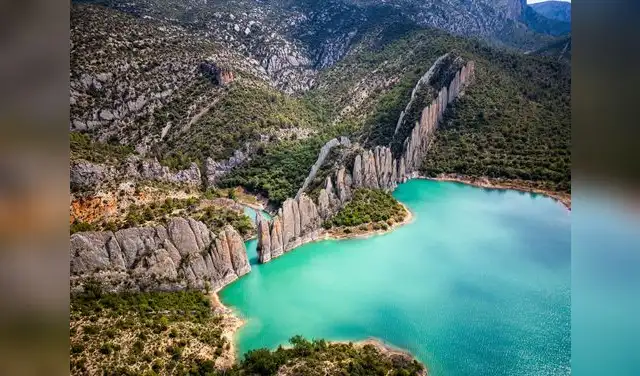 Imagen de la 'Gran Muralla China' de España, ubicada en Huesca. Foto: CDN Imagen de la 'Gran Muralla China' de España, ubicada en Huesca. Foto: CDN