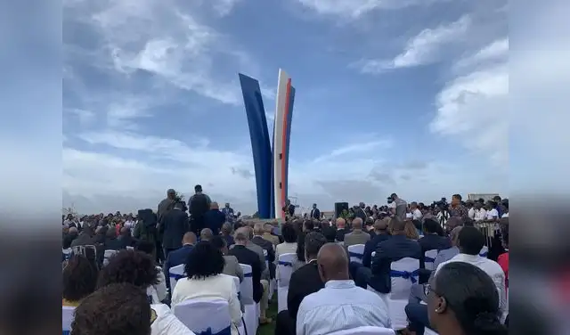 El Monumento a la Democracia y la Libertad fue inaugurado en enero de 2026. Foto: Expresso das Ilhas El Monumento a la Democracia y la Libertad fue inaugurado en enero de 2026. Foto: Expresso das Ilhas