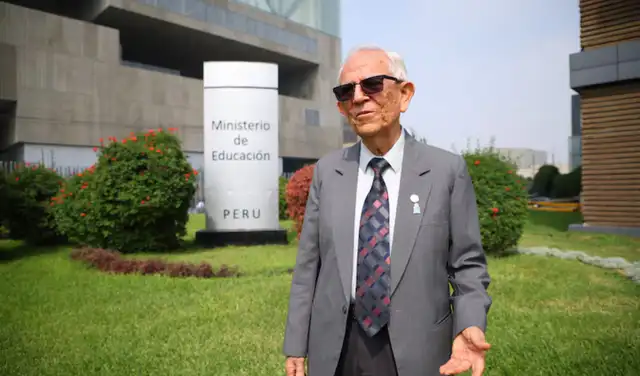 Uldarico Malasia, Ministerio de Educación, PUCP Uldarico Malasia, Ministerio de Educación, PUCP