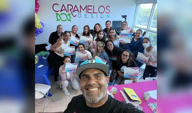 Oli García y su esposo optaron por innovar en el sector de la confección a medida: así nace la marca Caramelos Design. Foto: Caramelos Design/Facebook