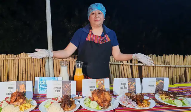 Gaby Araujo, de San Miguel de Tapicara, ofrece deliciosos platillos en su restaurante ‘Rinconcito colombiano’. Foto: Sandy Carrión/La República