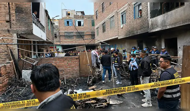 Extorsión. Incendio en La Victoria causo diez fallecidos. Foto: PNP  
