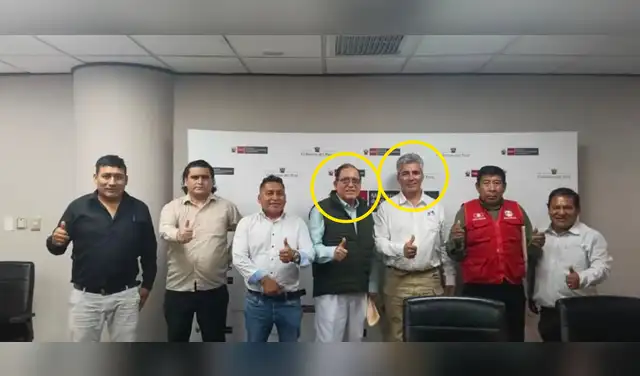 La reunión del primero de agosto entre el Cholo Dolmos y el ministro Mauricio Arnillas es la única que figura en el registro de visitas del Ministerio de Vivienda. Foto: Facebook Ramos Dolmos La reunión del primero de agosto entre el Cholo Dolmos y el ministro Mauricio Arnillas es la única que figura en el registro de visitas del Ministerio de Vivienda. Foto: Facebook Ramos Dolmos