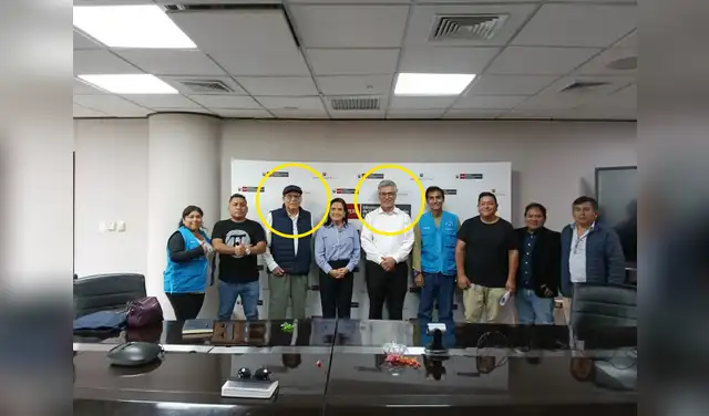 A través de Facebook, el Cholo Dolmos publicó una fotografía junto al ministro de Vivienda, como registro de una nueva reunión de trabajo. Foto: Facebook Ramos Dolmos A través de Facebook, el Cholo Dolmos publicó una fotografía junto al ministro de Vivienda, como registro de una nueva reunión de trabajo. Foto: Facebook Ramos Dolmos