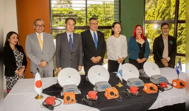 La Universidad de El Salvador (UES) recibió la donación de un equipo tecnológico especial para investigar los sismos en el país. Foto: Alexander Montes
