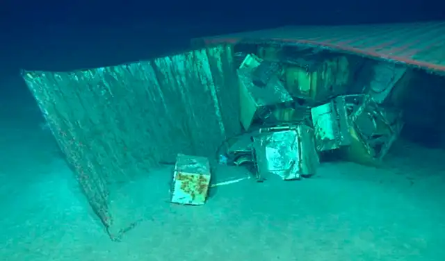 Un cargamento de electrodomésticos no llegó a su destino. Foto: NOAA Un cargamento de electrodomésticos no llegó a su destino. Foto: NOAA