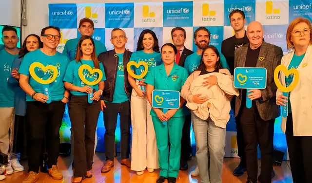 Las figuras de Latina apoyan la campaña 'Su futuro es hoy', en colaboración con UNICEF, la cual busca recaudar 1.3 millones para mejorar la salud de la infancia vulnerable en el país. Las figuras de Latina apoyan la campaña 'Su futuro es hoy', en colaboración con UNICEF, la cual busca recaudar 1.3 millones para mejorar la salud de la infancia vulnerable en el país.