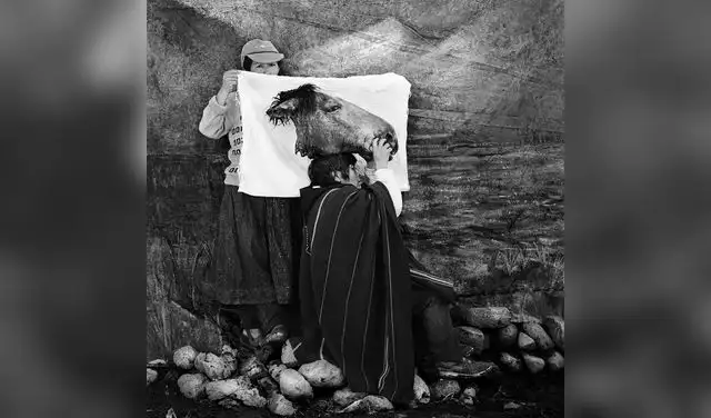 "Hombre con cabeza de caballo" (1996). Foto: JSM.  