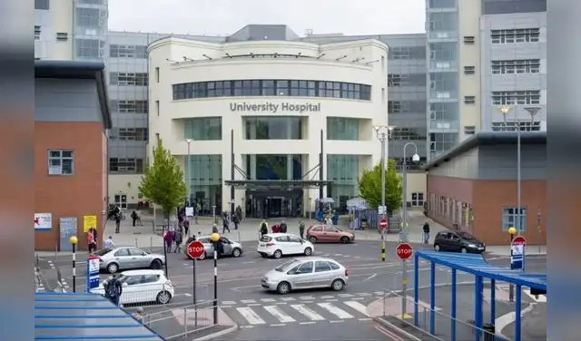 Así como Becky más de 30 personas se han unido para denunciar el mal diagnóstico del centro de salud.