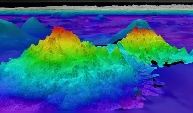 La montaña mas grande encontrada en la expedición mide 2,681 metros. Foto: Schmidt Ocean Institute