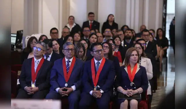 Reconocimiento institucional: La Corte Superior de Justicia de La Libertad obtuvo la certificación internacional ISO 37001 por implementar mecanismos de prevención del soborno. Reconocimiento institucional: La Corte Superior de Justicia de La Libertad obtuvo la certificación internacional ISO 37001 por implementar mecanismos de prevención del soborno.