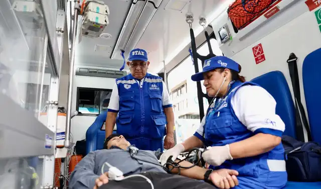 El Seguro Social de Salud (EsSalud) implementará un operativo especial para la visita del papa León XIV al Perú, del 11 al 16 de noviembre, con ambulancias y brigadas médicas. El Seguro Social de Salud (EsSalud) implementará un operativo especial para la visita del papa León XIV al Perú, del 11 al 16 de noviembre, con ambulancias y brigadas médicas.