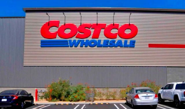 Costco faces a $14 million lawsuit after a display accident. Photo: AFP Costco faces a $14 million lawsuit after a display accident. Photo: AFP