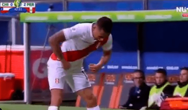 Chile Vs Perú Yoshimar Yotún Celebración Peculiar Tras Anotar El Segundo Gol Del Partido