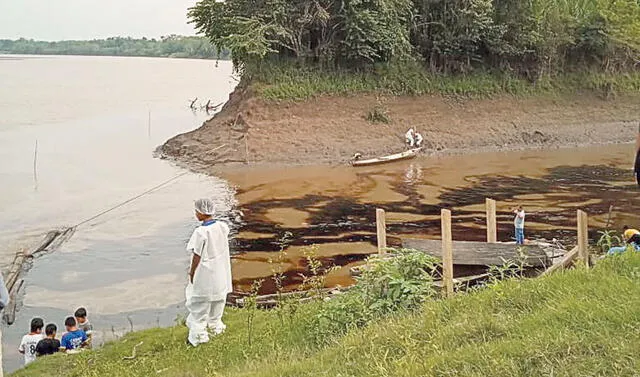 Derrame de petróleo - río Marañón
