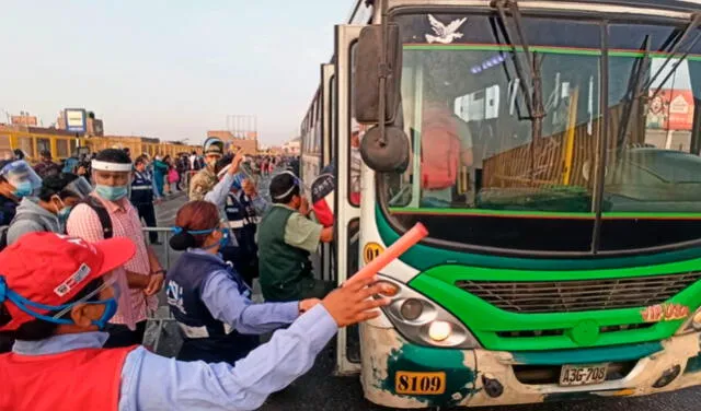 Transportistas exigen que el Gobierno les cumplan los acuerdos. Foto: URPI-LR