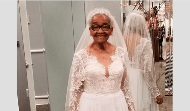 Bienes diversos Compatible con Estúpido Facebook viral: mujer cumple su deseo de ponerse un vestido de novia  después de 60 años | Tendencias | La República