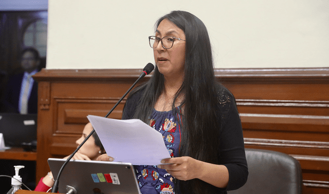 La legisladora comparó caso de Patricia Benavides con Cuellos Blancos del Puerto. Foto: Congreso   