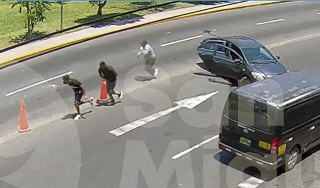 'Willy' vestía polera blanca y habría matado a los menores de edad. Foto: municipalidad de San Miguel.   