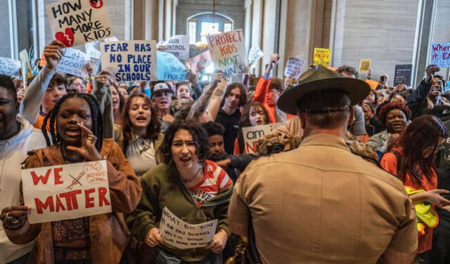 Protesta en Tennessee: manifestantes toman capitolio para exigir  prohibición de armas en Estados Unidos | Mundo | La República