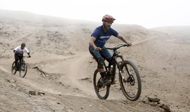 El ciclismo de montaña exige conocimiento de la ruta, destreza técnica y disciplina. Foto: Marco Cotrina/La República