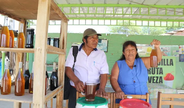 La producción de miel de abeja impulsa la economía de las familias piuranas. Foto: La República