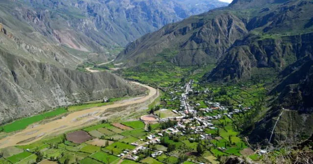  Cotahuasi el considerado el cuarto cañón más profundo del planeta con sus 3.535 metros. Foto: Perú Info/Instagram    