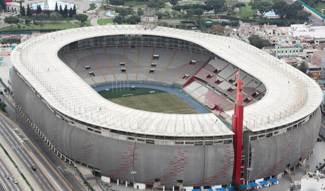 El estadio Nacional de Lima fue remodelado por última vez en el 2011. Foto: AFP   