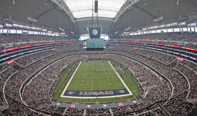 El AT&amp;T Stadium tiene capacidad para 80.000 espectadores. Foto: Fort Worth   
