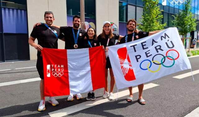  Stefano Peschiera (vela), Alonso Correa (surf), María Belén Bazo (vela), Evelyn Inga (atletismo) y Nicolás Pacheco (tiro deportivo) son parte del team Perú en París 2024. Foto: Team Perú/X   