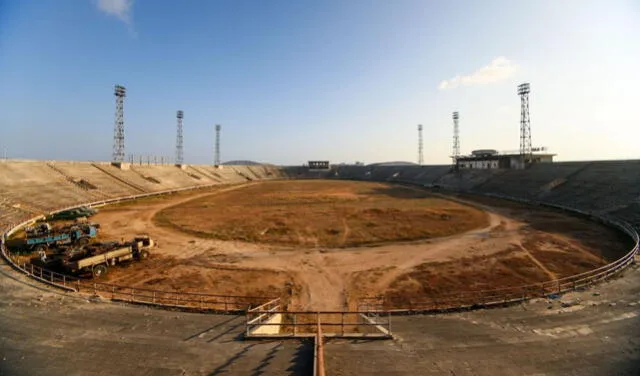 <em> Postal del Estadio Mogadiscio tomada el 12 de enero de 2012. Foto: captura de Google</em>   