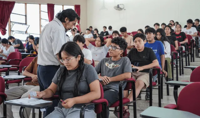 Examen de admisión a la UNMSM se llevó a cabo este 5 y 6 de octubre. Foto: Andina   