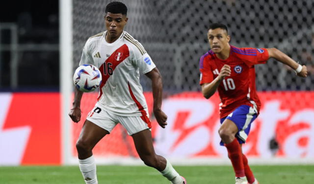  Perú perdió 0-2 contra Chile en la primera rueda de estas eliminatorias. Foto: AFP    