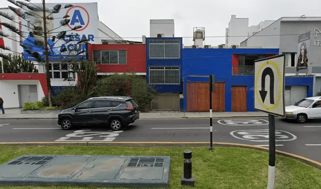  La vivienda de dos pisos adquirida por Canales Durand en Jesús María, Lima. Está al lado del local de APP.   