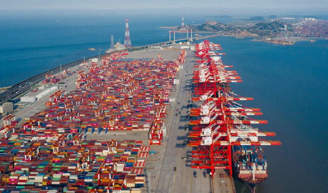 Shanghái es un punto clave para el comercio internacional debido a su puerto. Foto: Revista Economia. Shanghái es un punto clave para el comercio internacional debido a su puerto. Foto: Revista Economia.