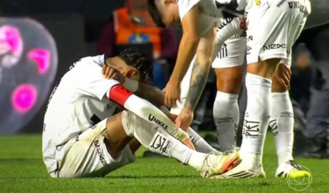 Neymar se mostró desconsolado tras perder 6-0 con Santos. Foto: captura de Globo Neymar se mostró desconsolado tras perder 6-0 con Santos. Foto: captura de Globo
