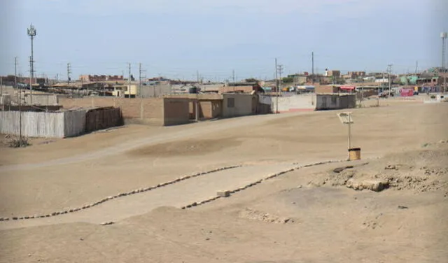 Viviendas ubicadas dentro de la zona arqueológica de Vichama. Foto: Jhonatan Sánchez/La República. Viviendas ubicadas dentro de la zona arqueológica de Vichama. Foto: Jhonatan Sánchez/La República.
