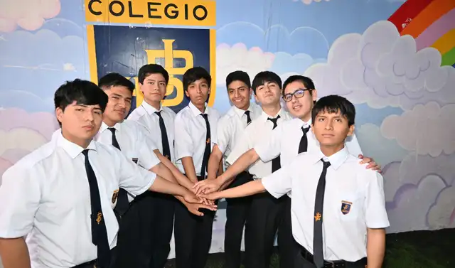 Estudiantes de quinto de secundaria de colegio de Carabayllo consiguió ocho vacantes en carreras de la UNI. Foto: Difusión Estudiantes de quinto de secundaria de colegio de Carabayllo consiguió ocho vacantes en carreras de la UNI. Foto: Difusión