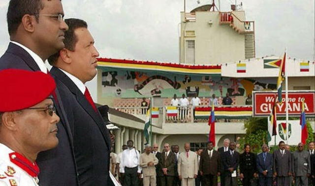 Hugo Chávez archivó la defensa del Esequibo para tener mejores relaciones con Guyana. Foto: El Universal.