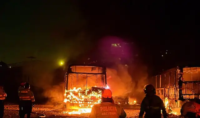 Siniestro se registró en la madrigada. Foto: Captura de X / @RogerAderly Siniestro se registró en la madrigada. Foto: Captura de X / @RogerAderly
