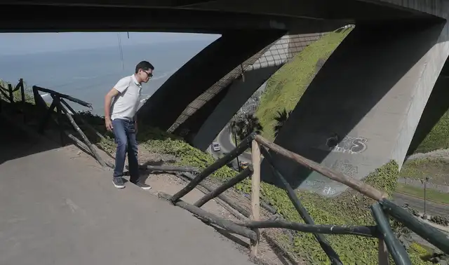  Vecinos alertan riesgos en puente Villena. Foto: Marco Cotrina   